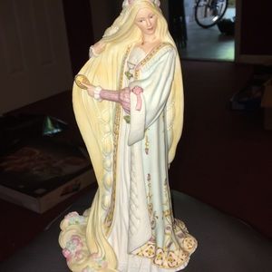 Franklin mint porcelain dolls